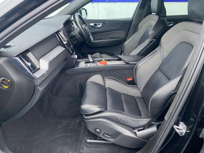 Volvo XC60 2021