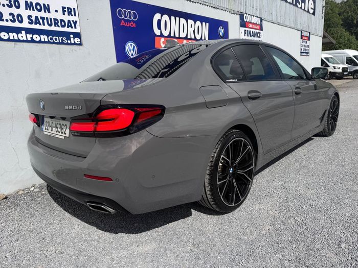 BMW 5 Series 2022