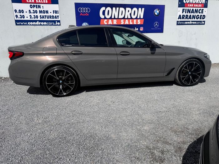 BMW 5 Series 2022