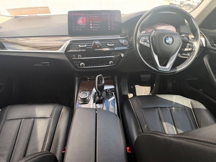 BMW 5 Series 2022