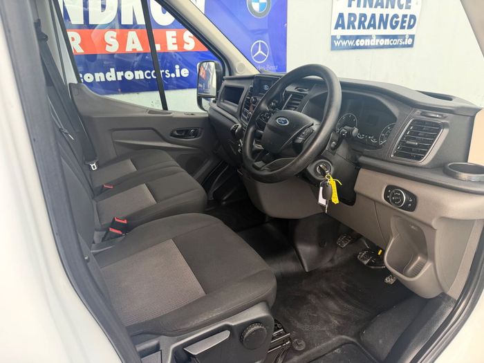 Ford Transit 2023