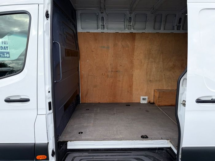 Mercedes-Benz Sprinter 2023
