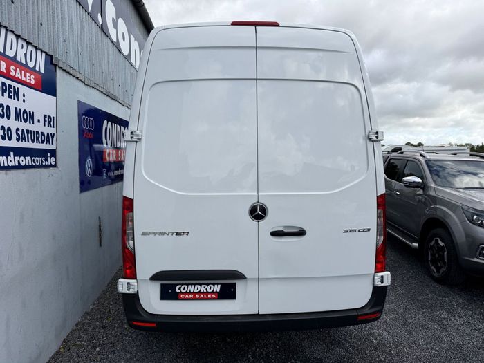 Mercedes-Benz Sprinter 2023