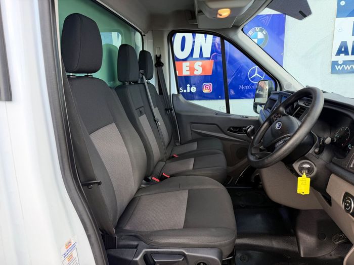Ford Transit 2023