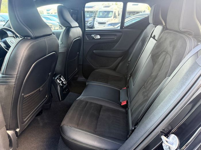 Volvo XC40 2023