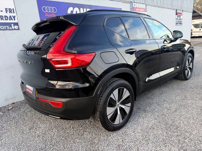 Volvo XC40 2023