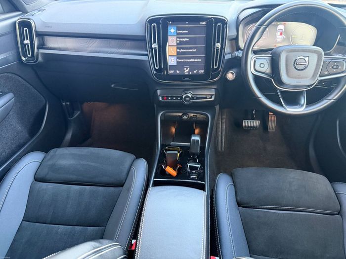 Volvo XC40 2023