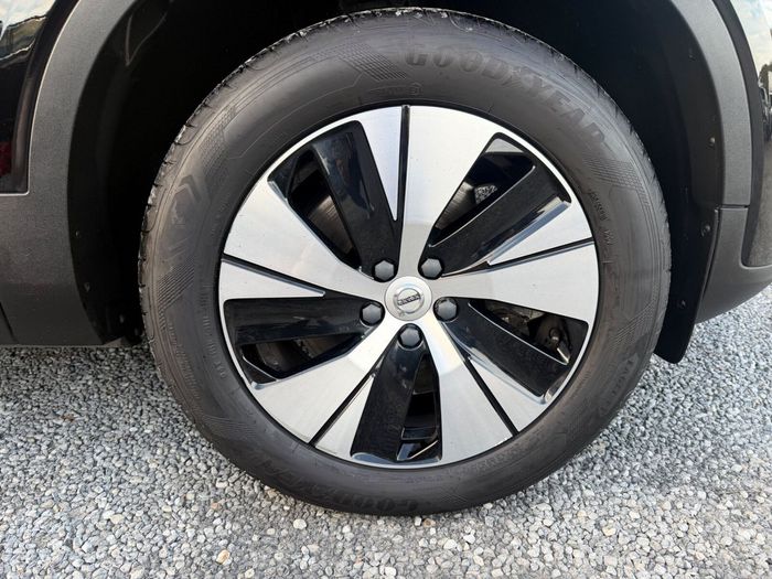 Volvo XC40 2023