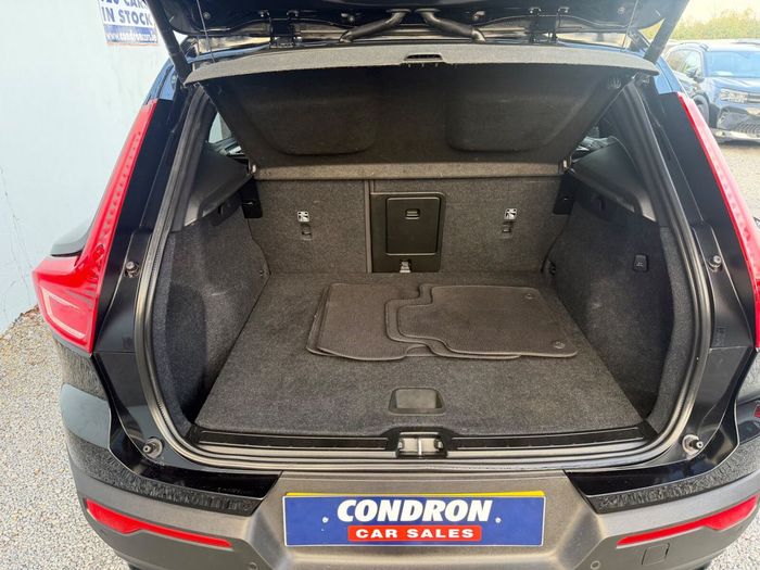 Volvo XC40 2023