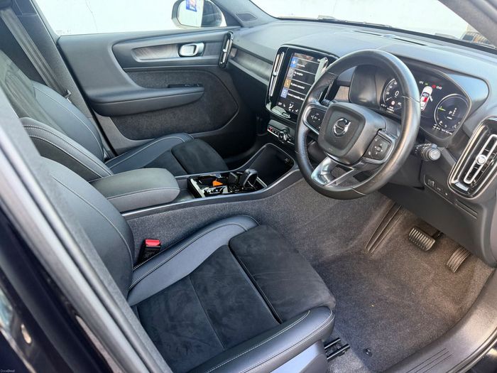 Volvo XC40 2023