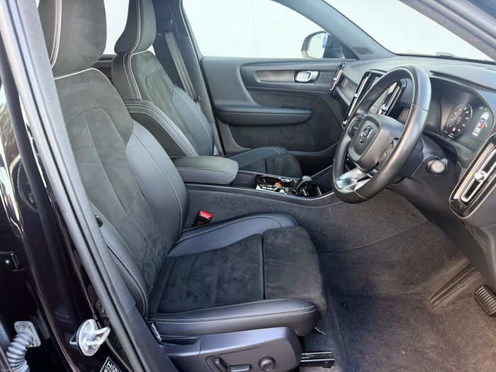 Volvo XC40 2023