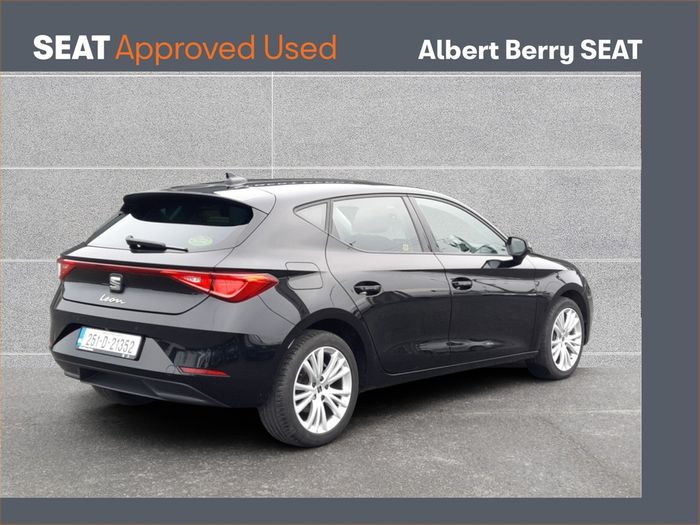 SEAT Leon 2025