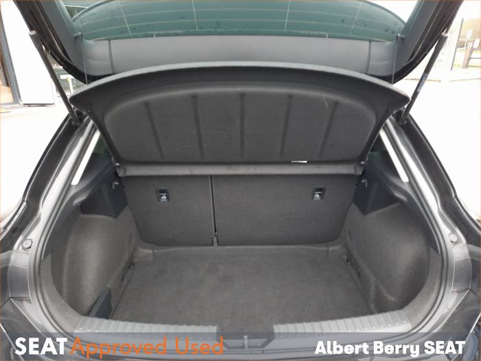 SEAT Leon 2025