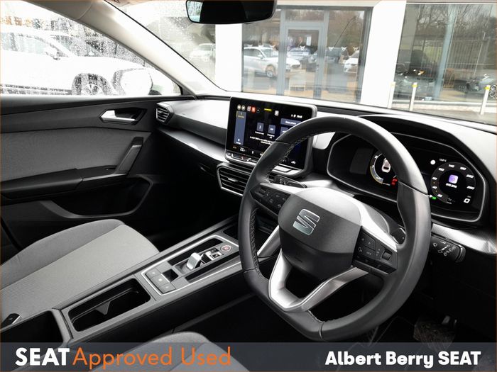 SEAT Leon 2025