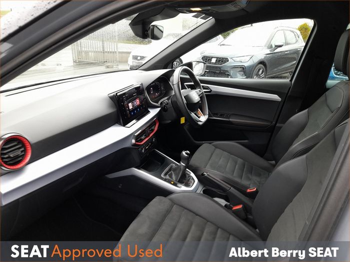 SEAT Arona 2023