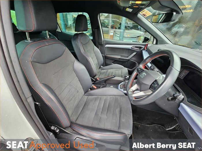 SEAT Arona 2023