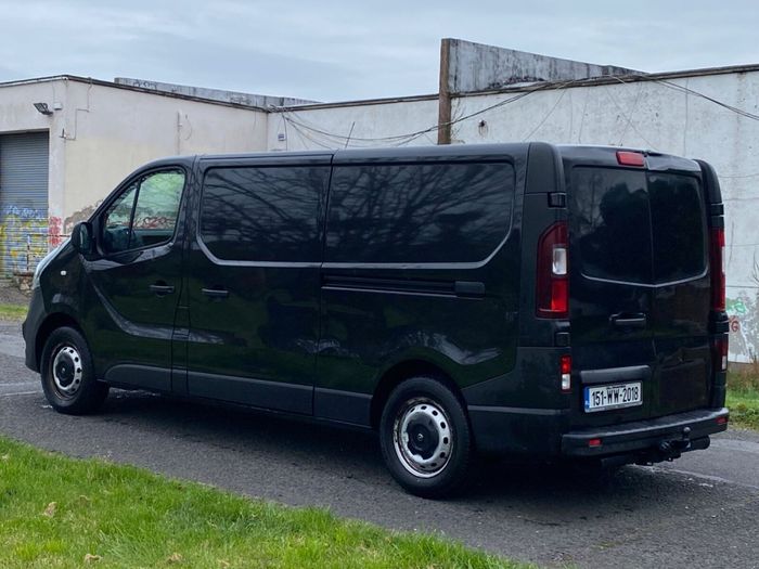 Opel Vivaro 2015
