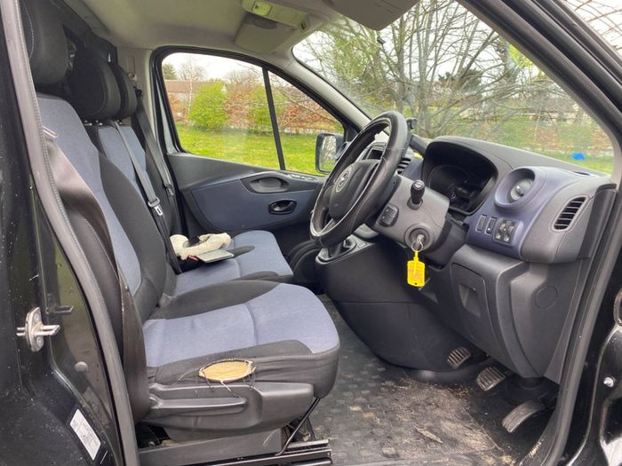 Opel Vivaro 2015