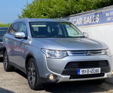 Mitsubishi Outlander 2015