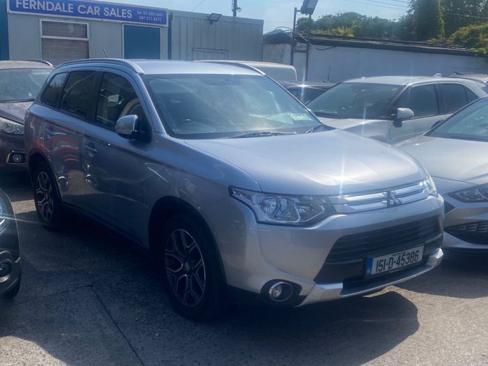Mitsubishi Outlander 2015
