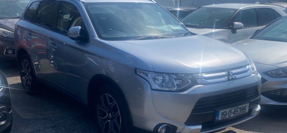 Mitsubishi Outlander 2015
