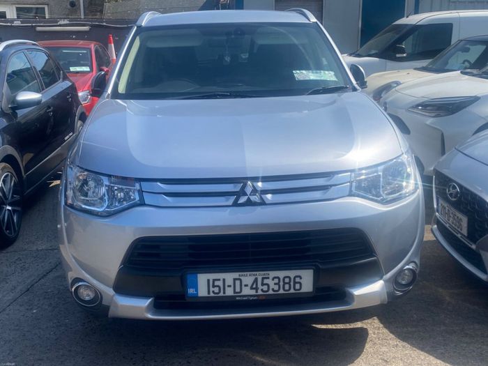 Mitsubishi Outlander 2015