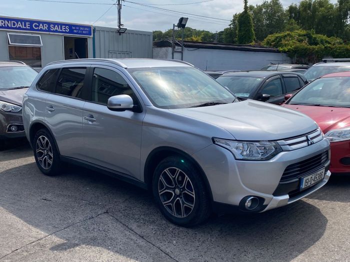 Mitsubishi Outlander 2015