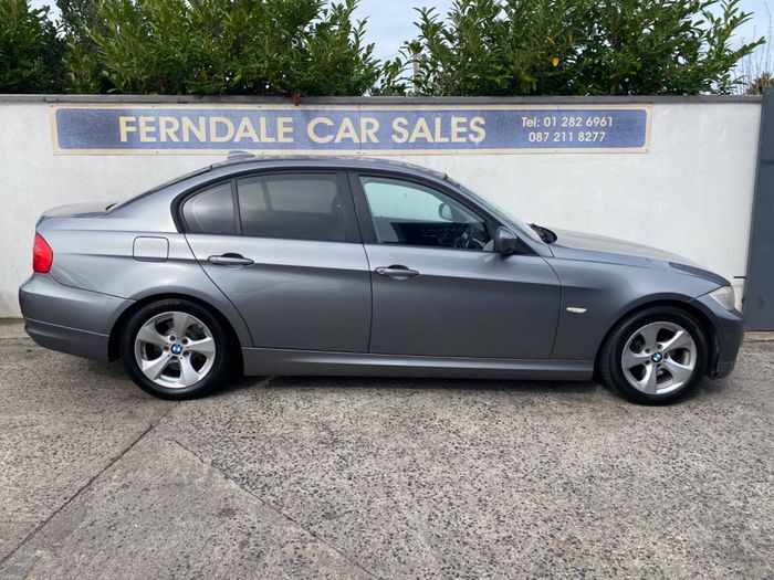 BMW 3 Series 2011