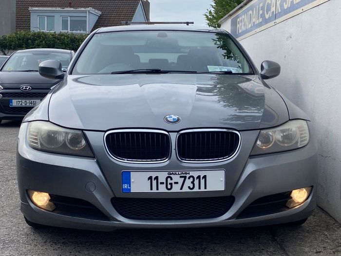 BMW 3 Series 2011