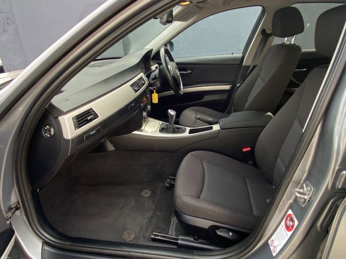 BMW 3 Series 2011