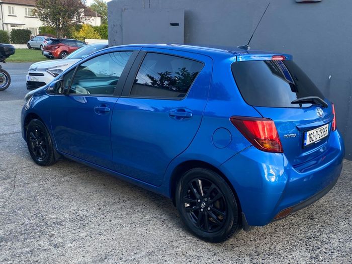Toyota Yaris 2016