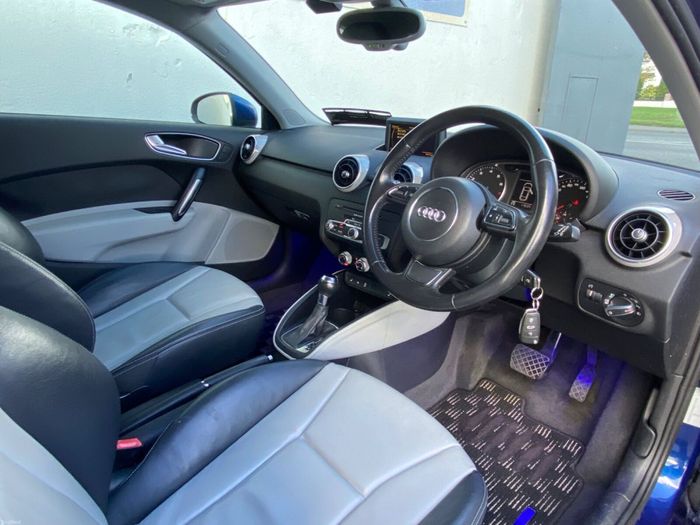 Audi A1 2012