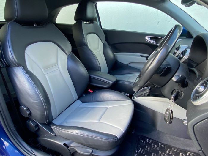 Audi A1 2012