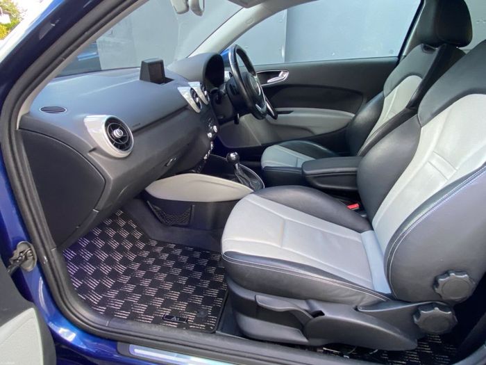 Audi A1 2012