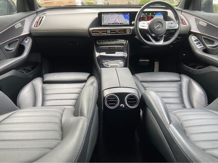 Mercedes-Benz EQC 2023