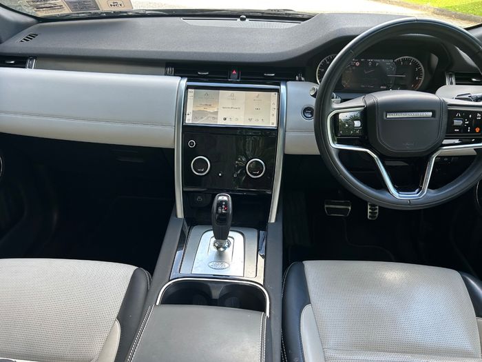 Land Rover Discovery Sport 2023