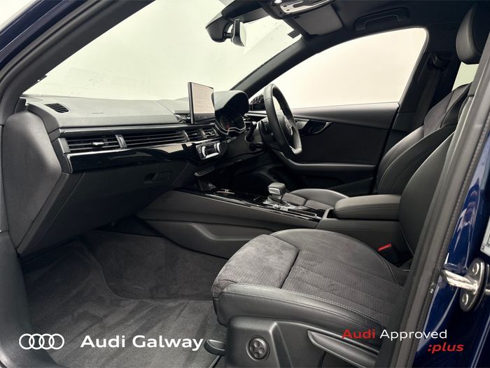 Audi A4 2023