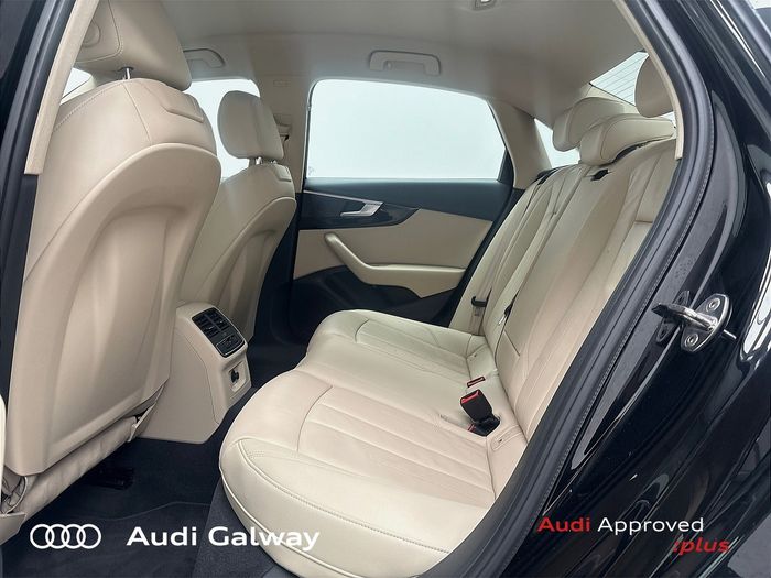 Audi A4 2023