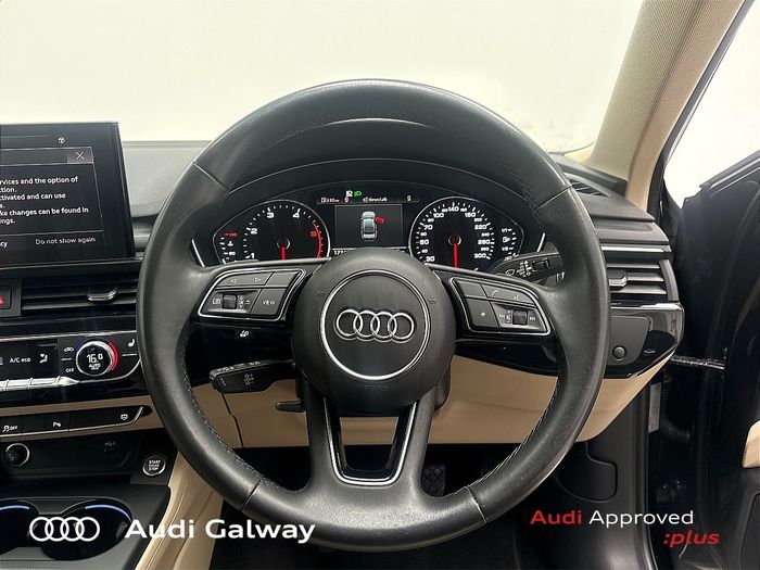Audi A4 2023