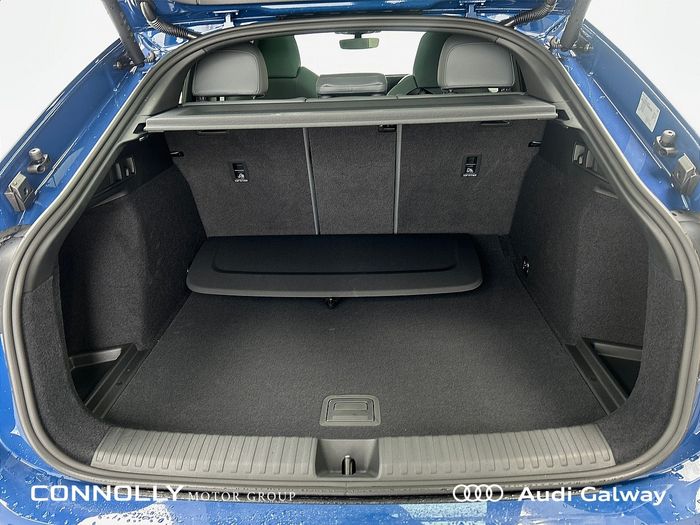 Audi Q6 e-tron 2026
