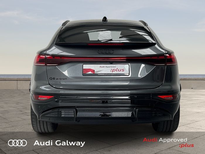 Audi Q6 e-tron 2026