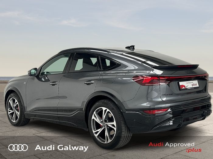 Audi Q6 e-tron 2026