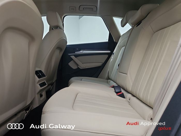 Audi Q5 2023