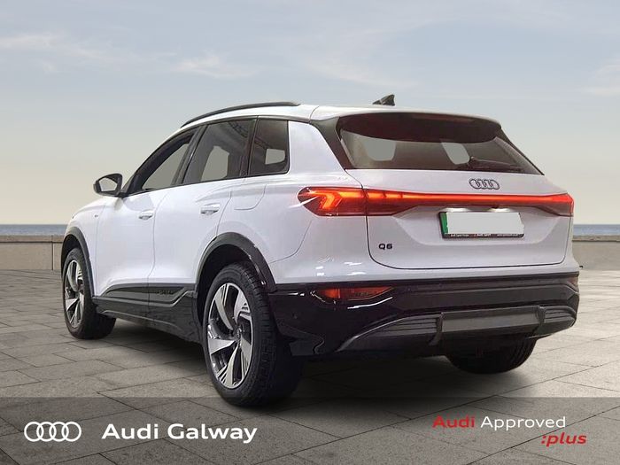 Audi Q6 e-tron 2025