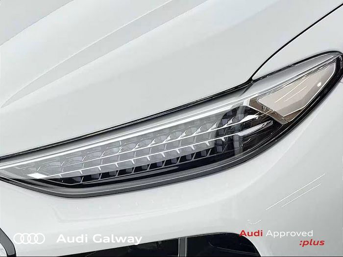 Audi Q6 e-tron 2025