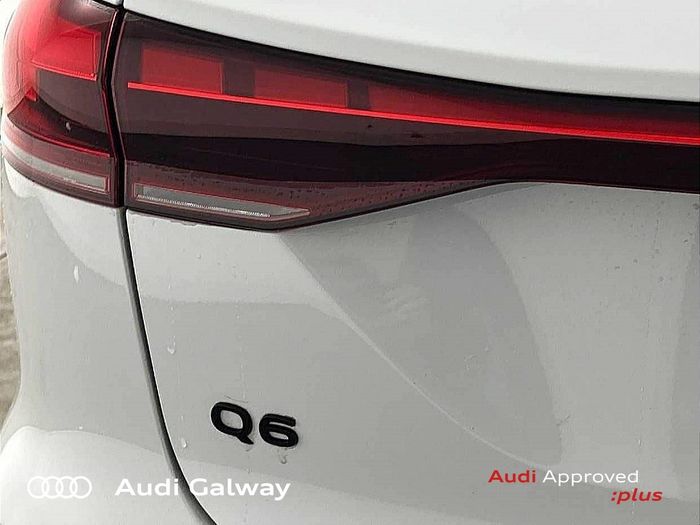 Audi Q6 e-tron 2025