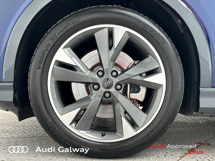Audi Q4 E-tron 2025
