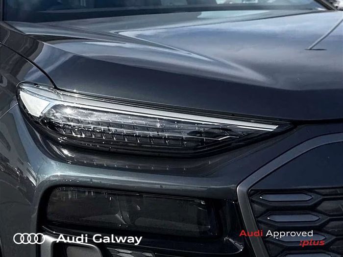 Audi Q6 e-tron 2024