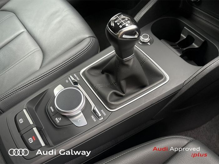 Audi Q2 2024