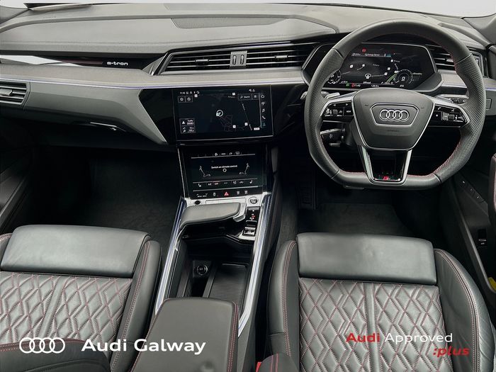 Audi Q8 e-tron 2023